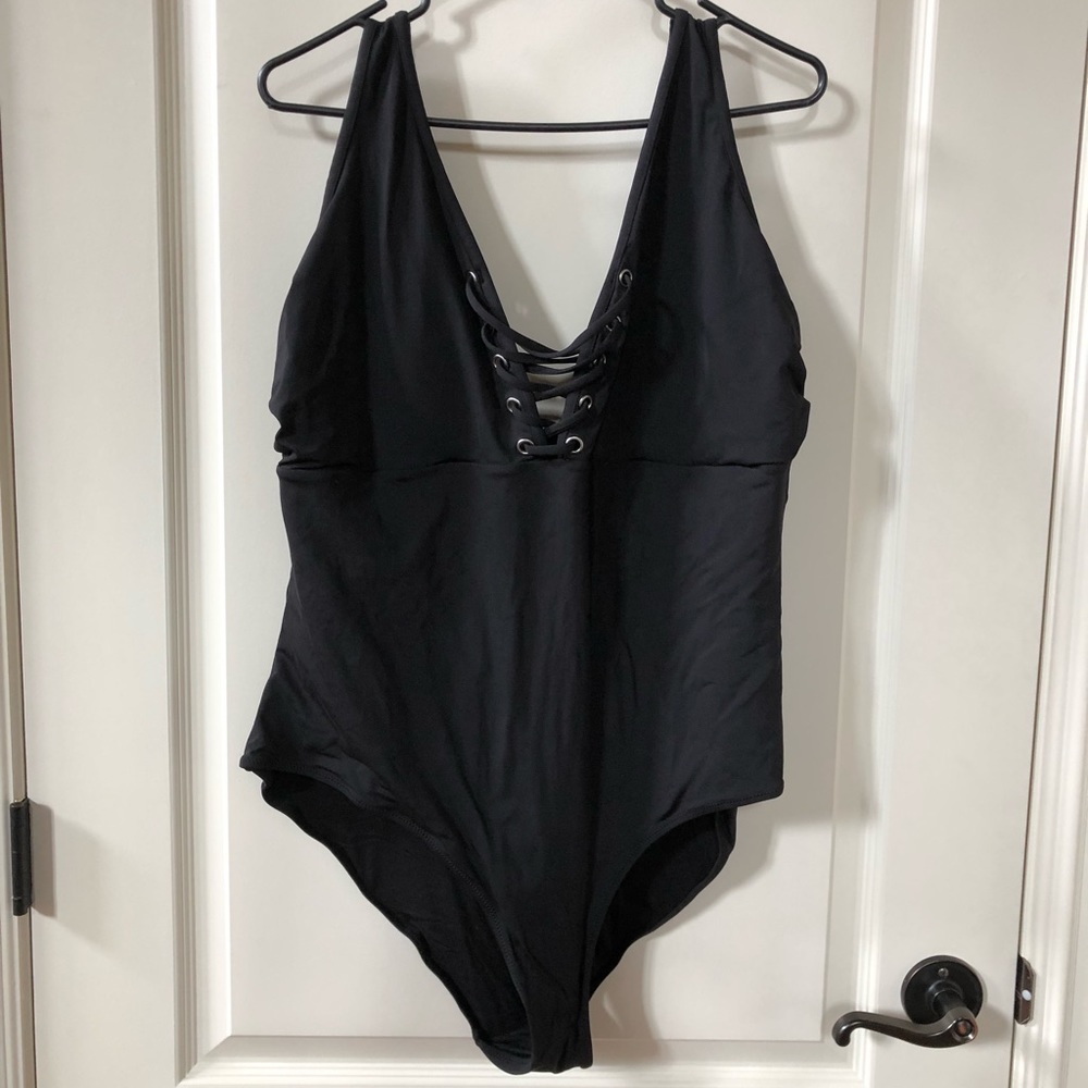 H&M bathing suit - brand new, never worn